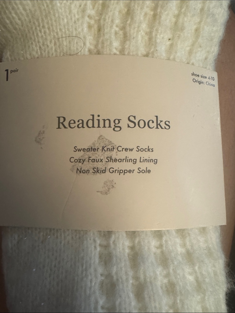 Reading Socks Cozy Sweater Knit Crew Socks - Cream
